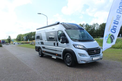 Adria 640 SLB Twin Supreme, Buscamper, 2.3 MultiJ. 140 PK, Maxi chassis, Motor/ Dak-airco, Enkele-bedden, Trekhaak, Metallic kleur, Bj. 2021