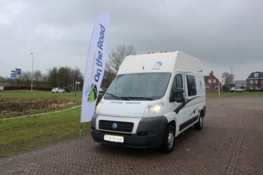 Knaus Boxstar 2.3 MultiJet 130 PK, Buscamper, 6 Zitplaatsen op het kenteken, 4 Slaapplaatsen, Lengte 5.40, Bj. 2012